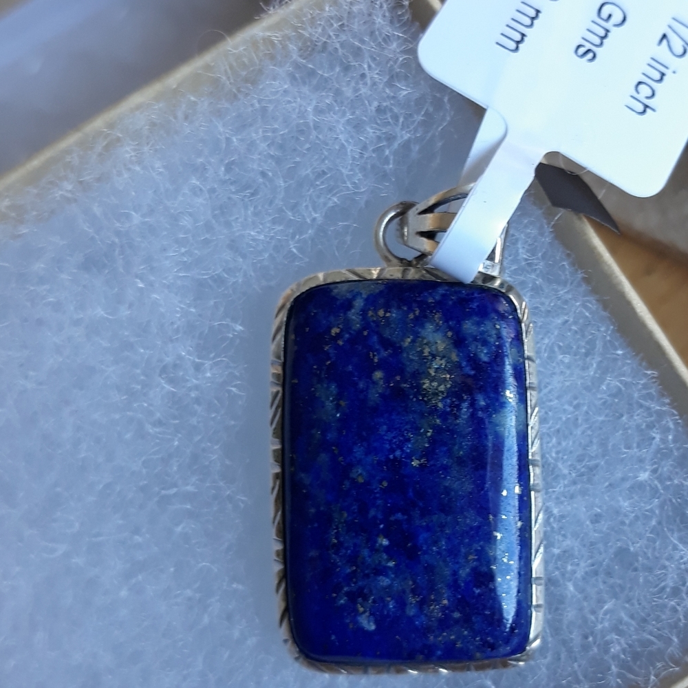 Lapis Lazuli Gemstone Necklace, will come with chain, men or womens